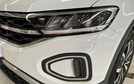 Volkswagen T-Roc I, 2023 год, 1 540 013 рублей, 4 фотография