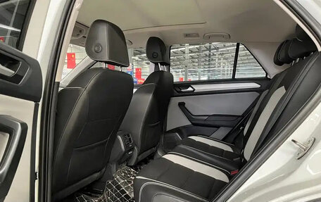 Volkswagen T-Roc I, 2023 год, 1 540 013 рублей, 16 фотография