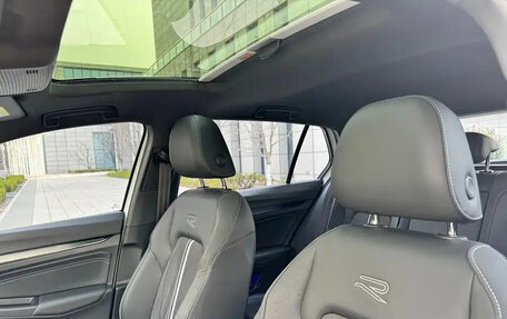 Volkswagen Golf VIII, 2023 год, 1 810 013 рублей, 10 фотография