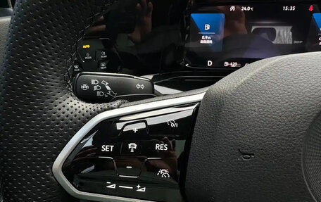 Volkswagen Golf VIII, 2023 год, 1 810 013 рублей, 14 фотография