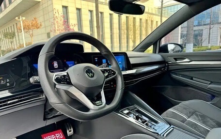 Volkswagen Golf VIII, 2023 год, 1 810 013 рублей, 11 фотография