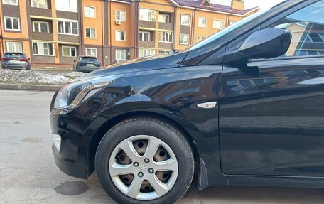 Hyundai Solaris II рестайлинг, 2015 год, 965 000 рублей, 4 фотография