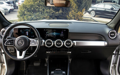 Mercedes-Benz GLB, 2020 год, 2 988 000 рублей, 10 фотография