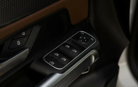 Mercedes-Benz GLB, 2020 год, 2 988 000 рублей, 14 фотография