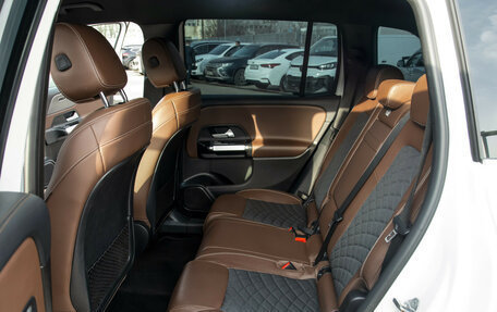 Mercedes-Benz GLB, 2020 год, 2 988 000 рублей, 8 фотография