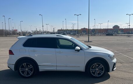 Volkswagen Tiguan II, 2018 год, 3 350 000 рублей, 6 фотография