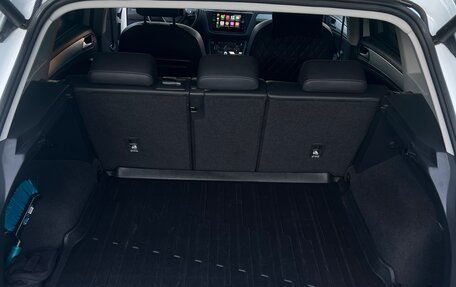 Volkswagen Tiguan II, 2018 год, 3 350 000 рублей, 16 фотография