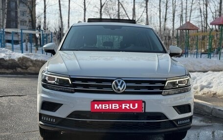 Volkswagen Tiguan II, 2017 год, 2 249 000 рублей, 2 фотография