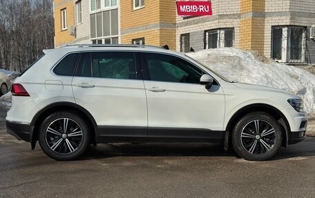 Volkswagen Tiguan II, 2017 год, 2 249 000 рублей, 8 фотография