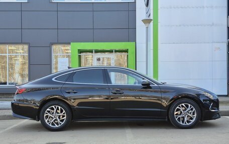 Hyundai Sonata VIII, 2019 год, 2 499 000 рублей, 4 фотография