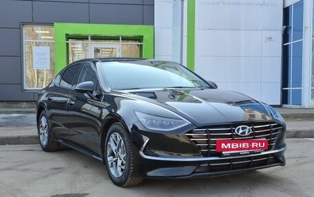 Hyundai Sonata VIII, 2019 год, 2 499 000 рублей, 3 фотография