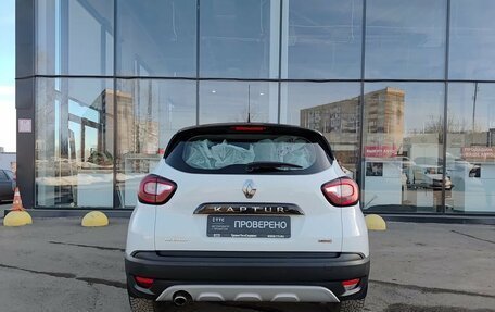 Renault Kaptur I рестайлинг, 2018 год, 1 664 000 рублей, 7 фотография