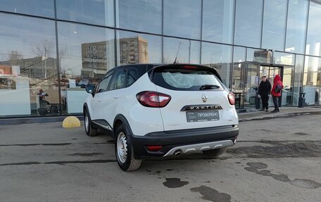 Renault Kaptur I рестайлинг, 2018 год, 1 664 000 рублей, 8 фотография