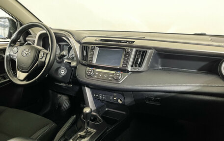 Toyota RAV4, 2017 год, 2 597 000 рублей, 9 фотография