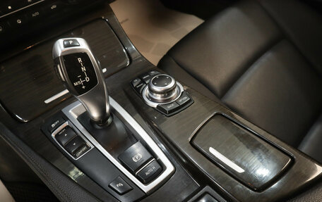 BMW 5 серия, 2012 год, 1 419 000 рублей, 18 фотография