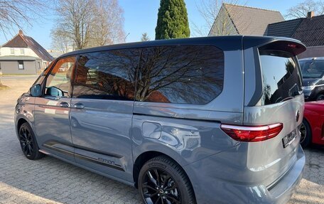 Volkswagen Multivan, 2025 год, 9 690 000 рублей, 6 фотография