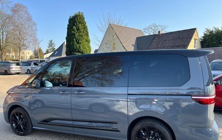 Volkswagen Multivan, 2025 год, 9 690 000 рублей, 7 фотография