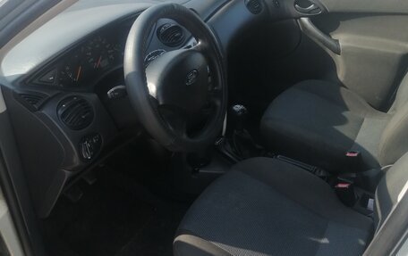 Ford Focus IV, 2005 год, 235 000 рублей, 2 фотография