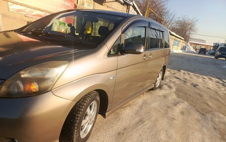 Toyota ISis I, 2010 год, 1 240 000 рублей, 6 фотография