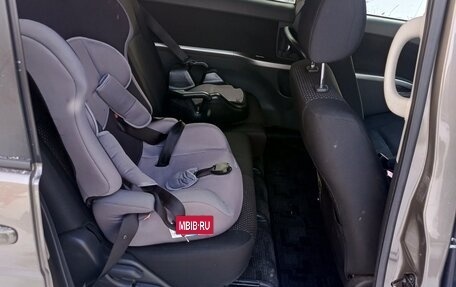 Toyota ISis I, 2010 год, 1 240 000 рублей, 3 фотография