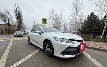Toyota Camry, 2021 год, 3 580 000 рублей, 8 фотография