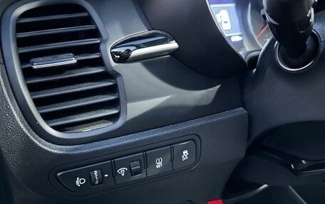 KIA Rio IV, 2019 год, 2 100 000 рублей, 25 фотография