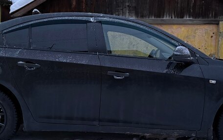 Chevrolet Cruze II, 2010 год, 800 000 рублей, 14 фотография