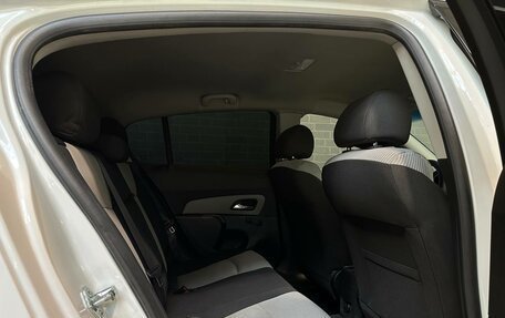 Chevrolet Cruze II, 2012 год, 880 000 рублей, 9 фотография