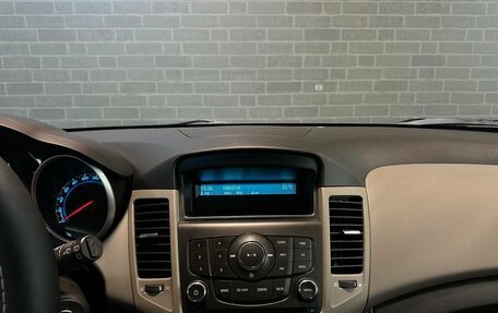 Chevrolet Cruze II, 2012 год, 880 000 рублей, 11 фотография