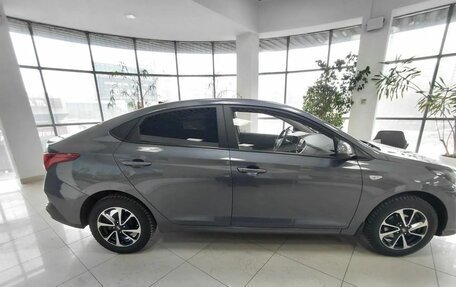 Hyundai Accent IV, 2021 год, 1 720 000 рублей, 4 фотография