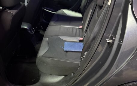 Peugeot 308 II, 2010 год, 13 фотография