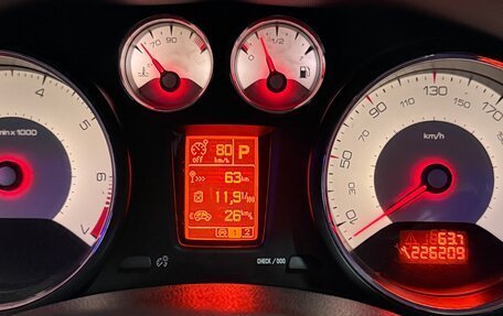 Peugeot 308 II, 2010 год, 22 фотография