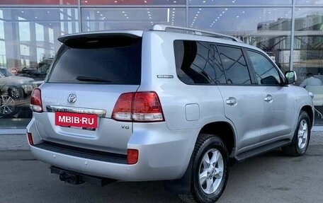 Toyota Land Cruiser 200, 2011 год, 2 920 000 рублей, 8 фотография