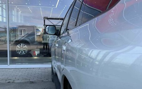 Toyota Land Cruiser 200, 2011 год, 2 920 000 рублей, 14 фотография