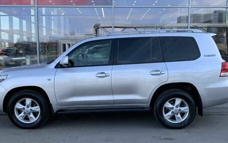 Toyota Land Cruiser 200, 2011 год, 2 920 000 рублей, 16 фотография