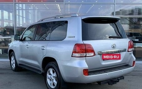 Toyota Land Cruiser 200, 2011 год, 2 920 000 рублей, 15 фотография