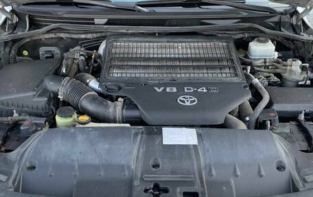 Toyota Land Cruiser 200, 2011 год, 2 920 000 рублей, 27 фотография