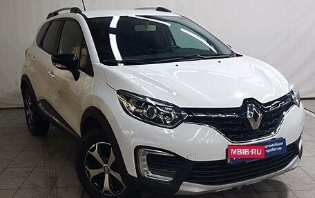 Renault Kaptur I рестайлинг, 2020 год, 1 650 000 рублей, 2 фотография