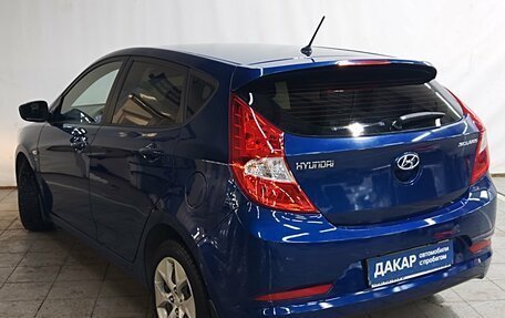 Hyundai Solaris II рестайлинг, 2015 год, 880 000 рублей, 3 фотография