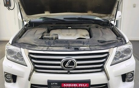 Lexus LX III, 2014 год, 4 999 000 рублей, 9 фотография