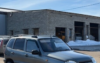 Chevrolet Niva I рестайлинг, 2004 год, 310 000 рублей, 1 фотография