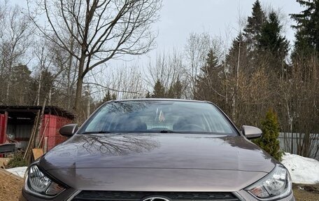 Hyundai Solaris II рестайлинг, 2018 год, 1 550 000 рублей, 7 фотография