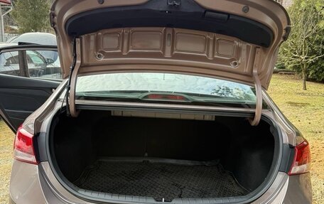 Hyundai Solaris II рестайлинг, 2018 год, 1 550 000 рублей, 5 фотография