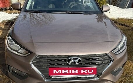 Hyundai Solaris II рестайлинг, 2018 год, 1 550 000 рублей, 3 фотография