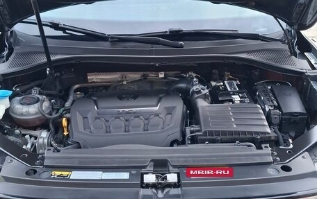 Volkswagen Tiguan II, 2021 год, 3 099 999 рублей, 6 фотография