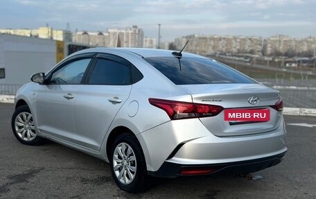 Hyundai Solaris II рестайлинг, 2022 год, 1 380 000 рублей, 2 фотография
