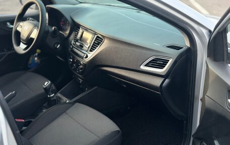 Hyundai Solaris II рестайлинг, 2022 год, 1 380 000 рублей, 18 фотография