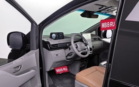 Hyundai Staria, 2025 год, 9 290 000 рублей, 7 фотография