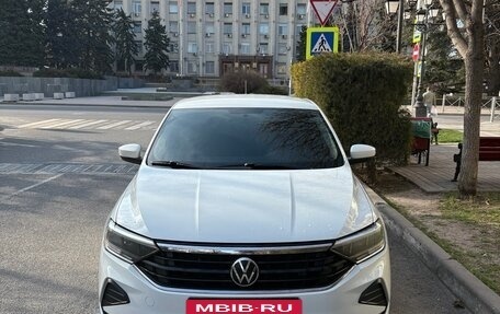 Volkswagen Polo VI (EU Market), 2021 год, 1 430 000 рублей, 2 фотография