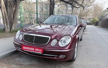 Mercedes-Benz E-Класс, 2003 год, 850 000 рублей, 6 фотография